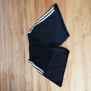 Adidas boy short size small